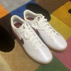 nike court royale 2 white/red / mens size US 12